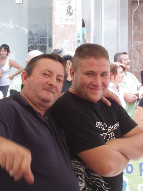 Los Retras.